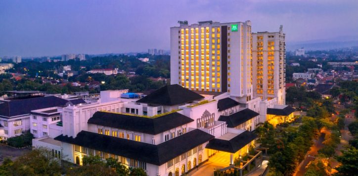 facade-evening-dji_0765-2-2