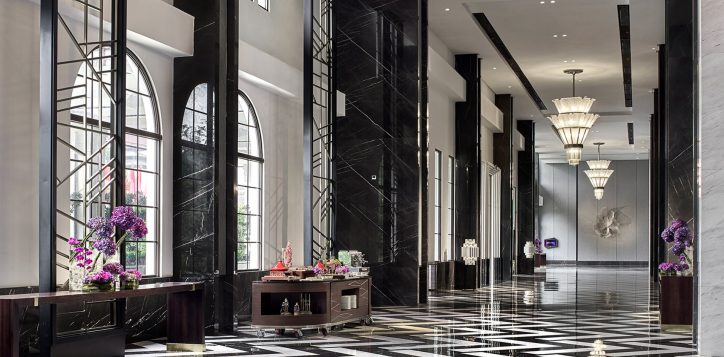 grand-foyer-coffee-break-1-2